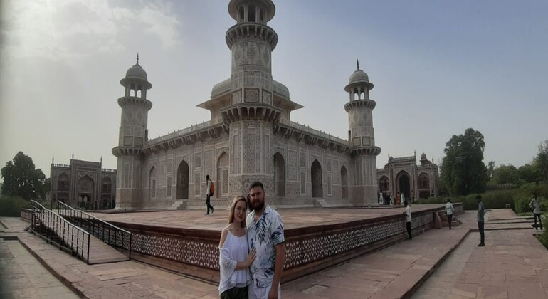 Taj-Mahal-Day-Trip-by-Gatimaan-Express-from-Delhi-6