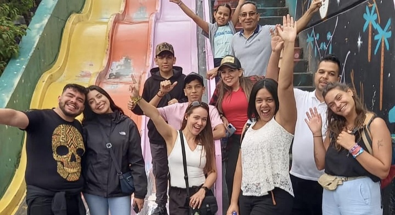 Free-Tour-Comuna-13-en-Medellin-20