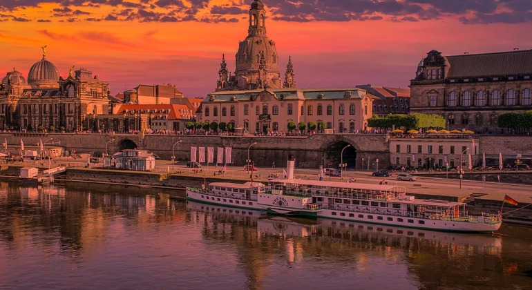 city-free-tour-through-the-historic-old-town-of-dresden-es-1