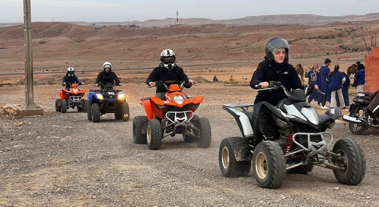 Avventura nel deserto di Agafay: Piscina e pranzo