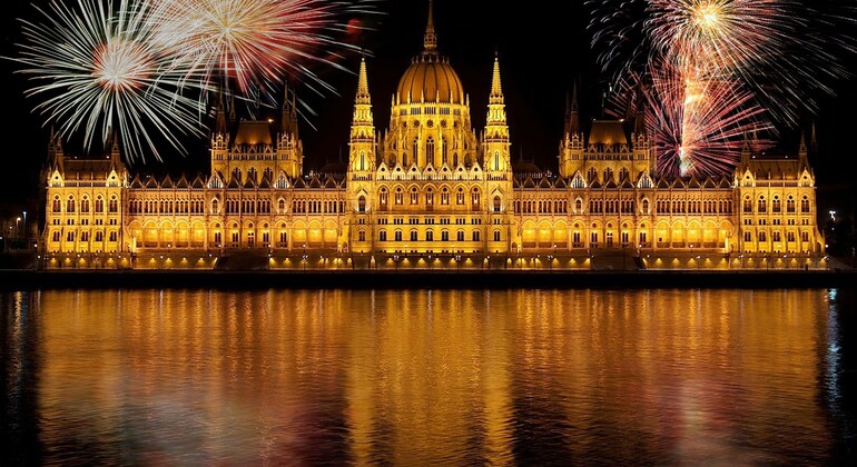 Crociera sul Danubio con fuochi d'artificio