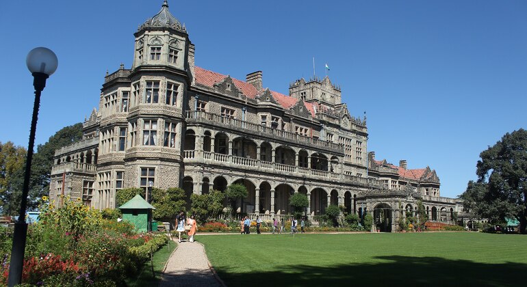 guided-heritage-walking-tour-in-shimla-es-5