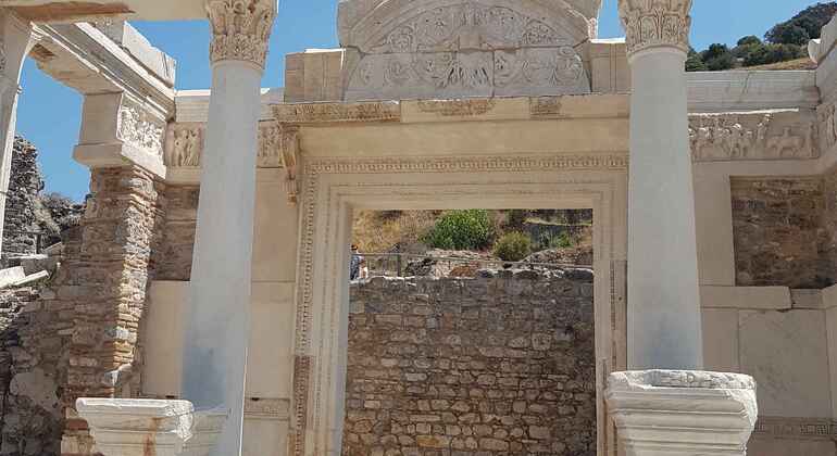 ephesus-tour-from-izmir-en-5