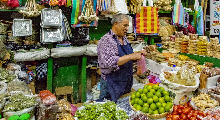 2-Hour Culture & Historical Tour From Guatemala