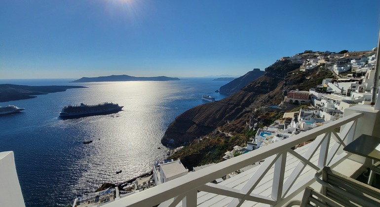 personalized-tour-of-santorini-en-3