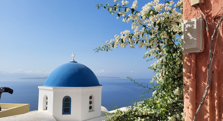 personalized-tour-of-santorini-en-4