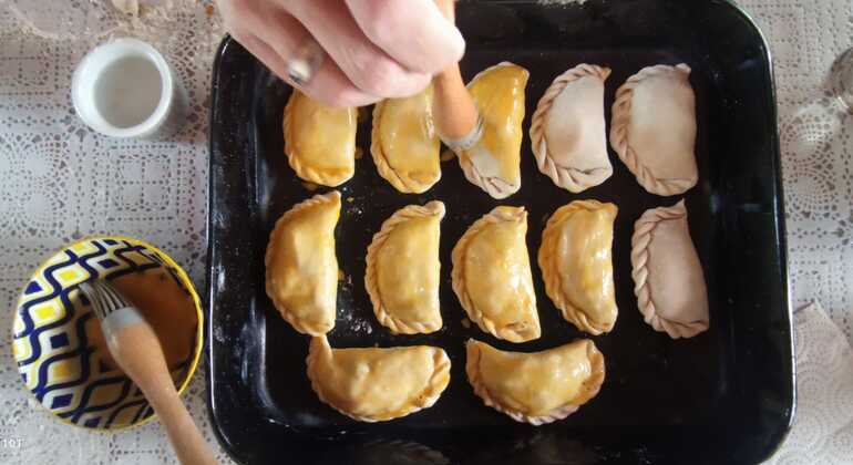 learn-how-to-make-argentinian-empanadas-es-3