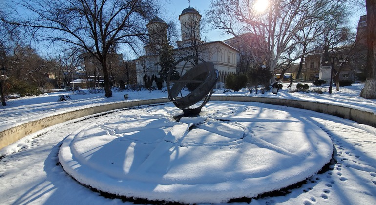 Kilometer Zero Monument - Visit Bucharest