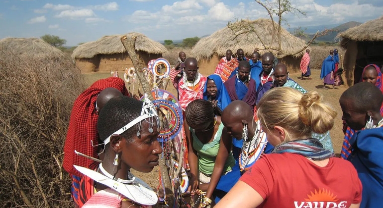 olpopongi-maasai-cultural-village-day-tour-en-1