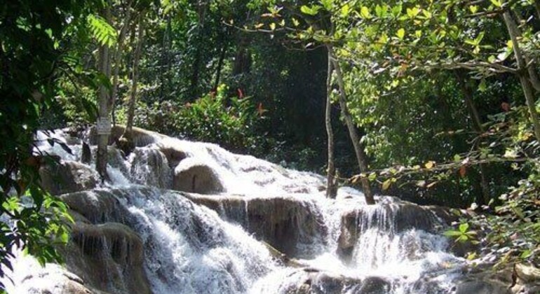 Escalada a la cascada del río Dunns