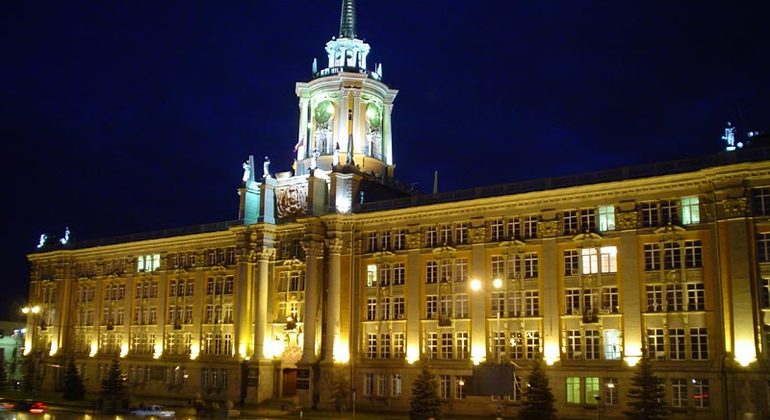 Tour Nocturno por Ekaterimburgo