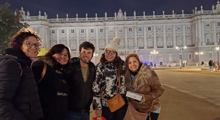 Madrid: Palacio Real, Casco Antiguo y Barrio de los Poetas!