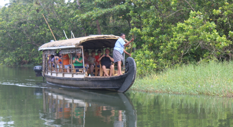 Backwater Excursion, Cloth Weaving, Coir Spinning, Traditional Lunch