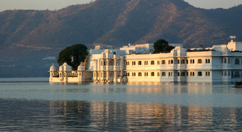 walking-tour-in-udaipur-es-2