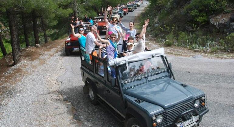 jeep-safari-tour-in-side-with-lunch-en-5