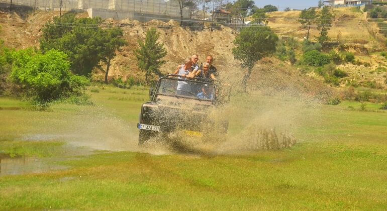 jeep-safari-tour-in-side-with-lunch-en-11