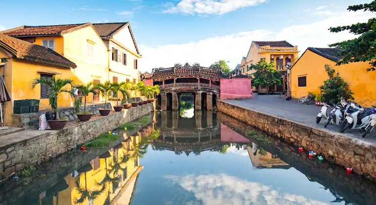 hoian-old-town-immersive-free-walking-tour-en-2