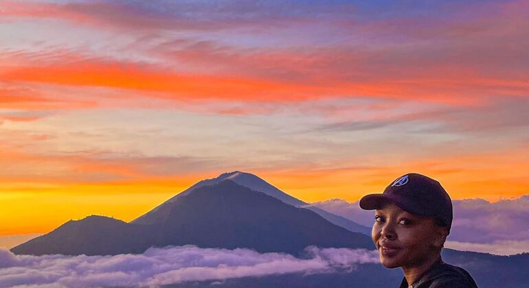 bali-sunrise-trekking-at-mount-batur-volcano-es-5