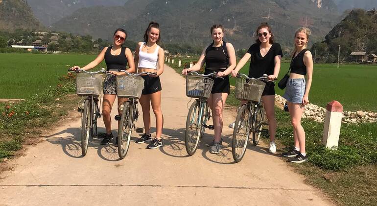 full-day-cycling-handcraft-workshop-in-mai-chau-valley-es-3