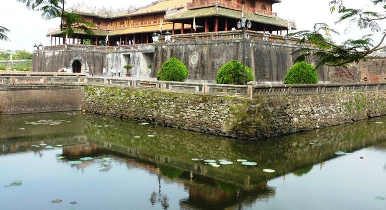 hue-city-walking-tour-en-6