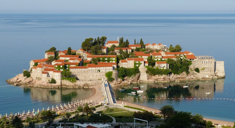 Día de la ciudad de Budva: Excursiones y Comida-Bebida