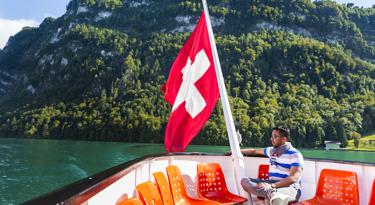 Lucerne Walking and Boat Tour