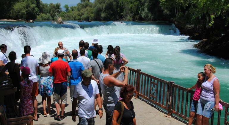 manavgat-boat-tour-from-alanya-visit-public-bazaar-waterfall-es-15