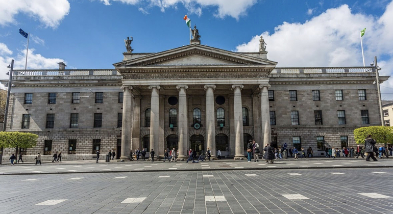 essential-walking-tour-in-dublin-city-center-en-8