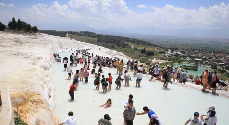 Excursión de un día a Pamukkale y el lago Salda desde Side