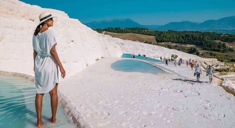 full-day-pamukkale-salda-lake-tour-from-side-es-1