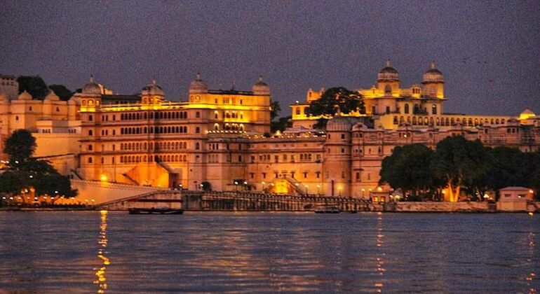 udaipur-night-wonders-a-guided-night-walking-tour-en-6