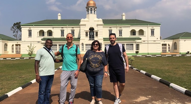 1 jour de visite à pied d'Entebbe
