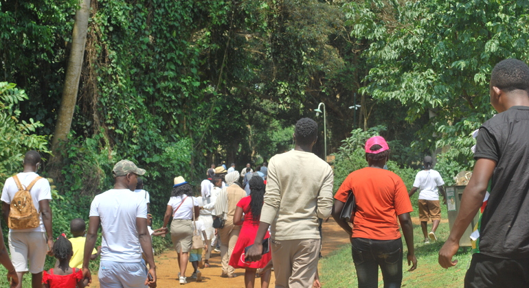 one-day-of-entebbe-walking-tour-es-4