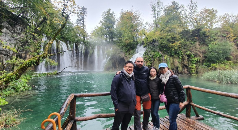 plitvice-lakes-rastoke-village-day-trip-with-tickets-from-zagreb-es-17