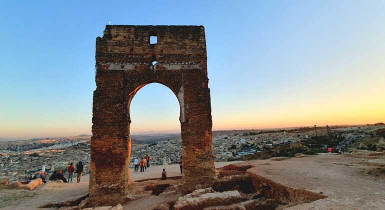 Descubra los tesoros ocultos de la antigua Medina de Fez