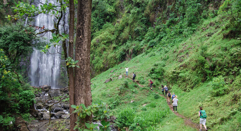 materuni-waterfall-moshi-day-trip-en-3