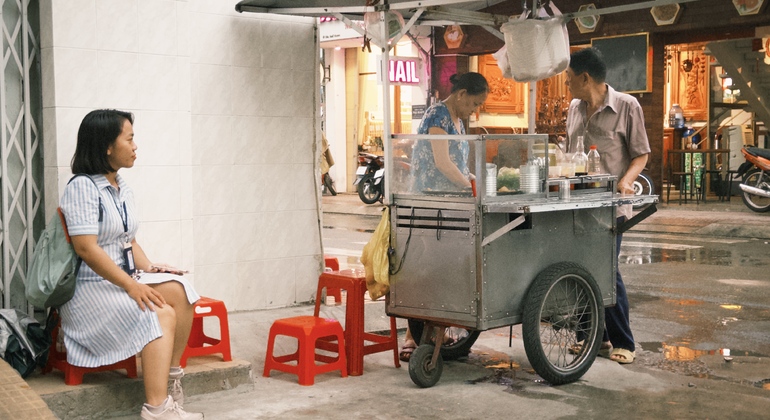 Comida callejera y la vida de los locales - Recorrido gratuito a pie, Vietnam