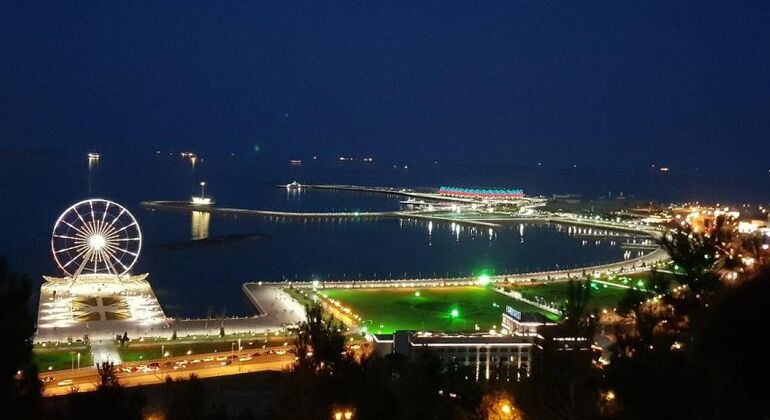 Baku: City Sights Guided Night Walking Tour with Funicular