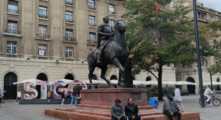 Santiago: Walking City Kickstart Provided by Chile Travel Adventures