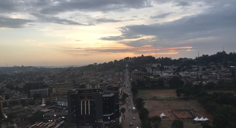 Passeio a pé em Entebbe