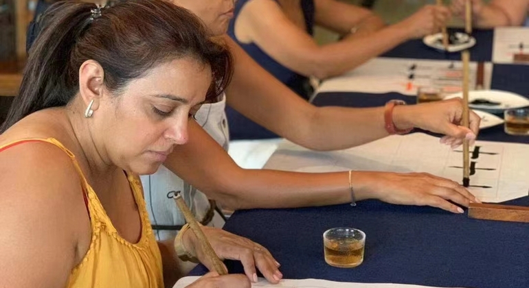 Corso di apprendimento di Tai Chi e calligrafia cinese