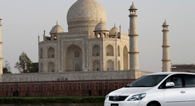 agra-full-day-taj-mahal-at-sunrise-with-agra-fort-en-3