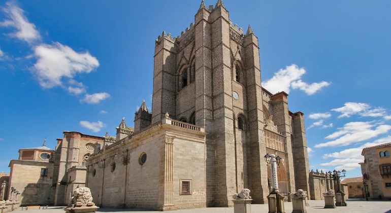 Free Walking Tour through the Heart of Avila Provided by David