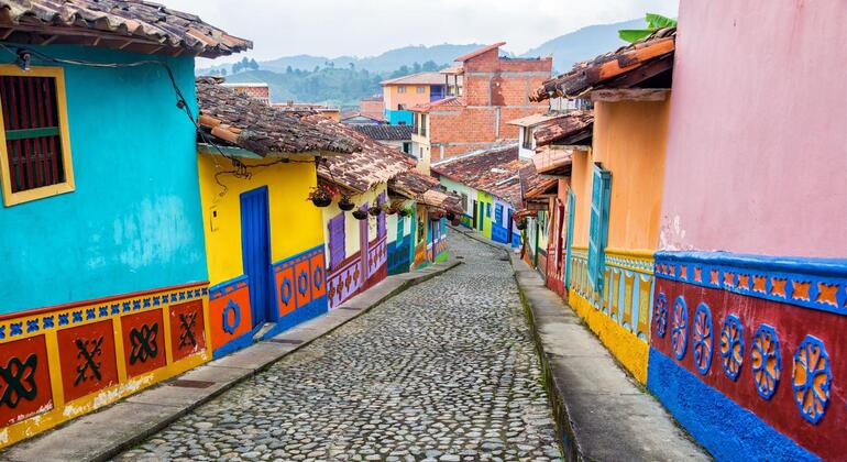 guatape-penol-rock-tour-en-4