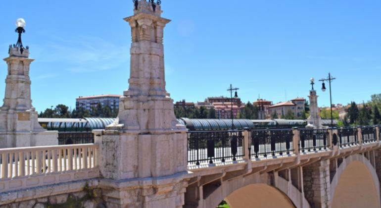 Kostenlose Besichtigung der historischen und monumentalen Stadt Teruel, Spain