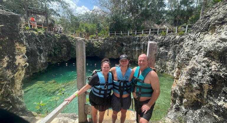 maya-museum-with-ruins-cenote-es-2