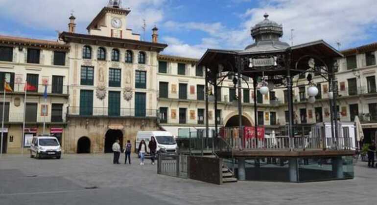 Free Historical, Artistic and Fun Tour of Tudela Provided by Pedro