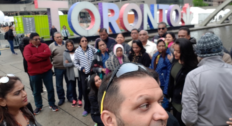 private-customized-toronto-city-tour-en-5