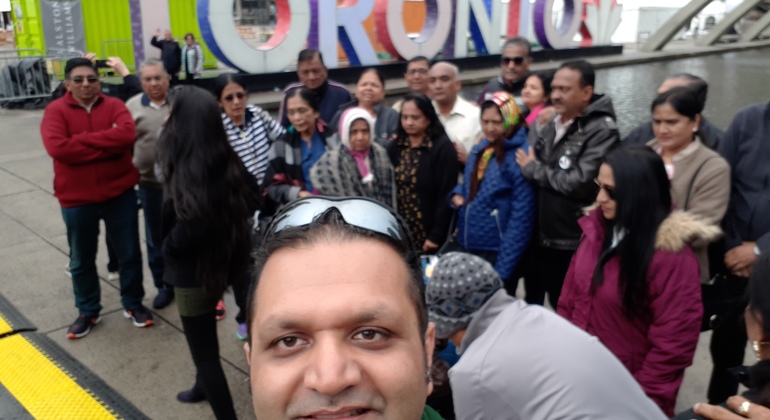 private-customized-toronto-city-tour-en-6