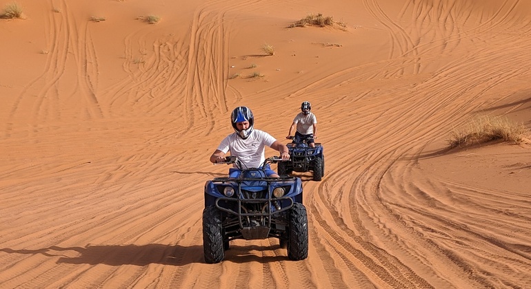 Quad Biking Tour Erlebnis in der Merzouga Wüste Bereitgestellt von Morocco Vacations